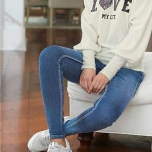 Venus Mid Rise Skinny Jeans Medium Wash Size 8 R Women Euc